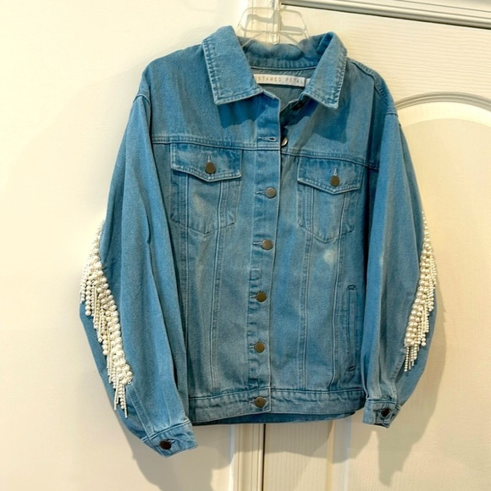 UNTAMED PETALS BY AMANDA JUDGE Blue Jean Jacket with White Beaded Fringe